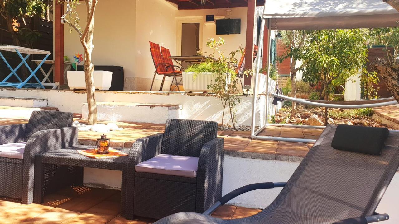 House Oliva With Private Pool And Large Garden Villa Stari Grad  Exteriör bild