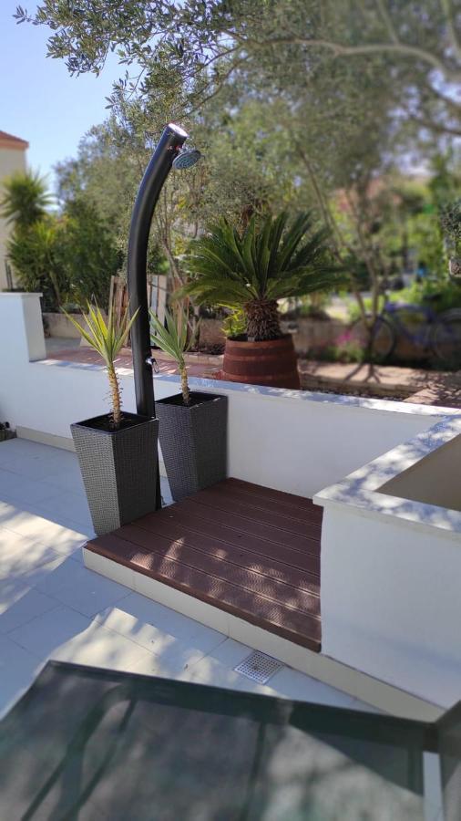 House Oliva With Private Pool And Large Garden Villa Stari Grad  Exteriör bild